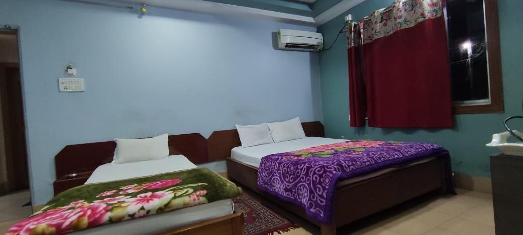 Hotel Nandanik Palace Falakata Экстерьер фото