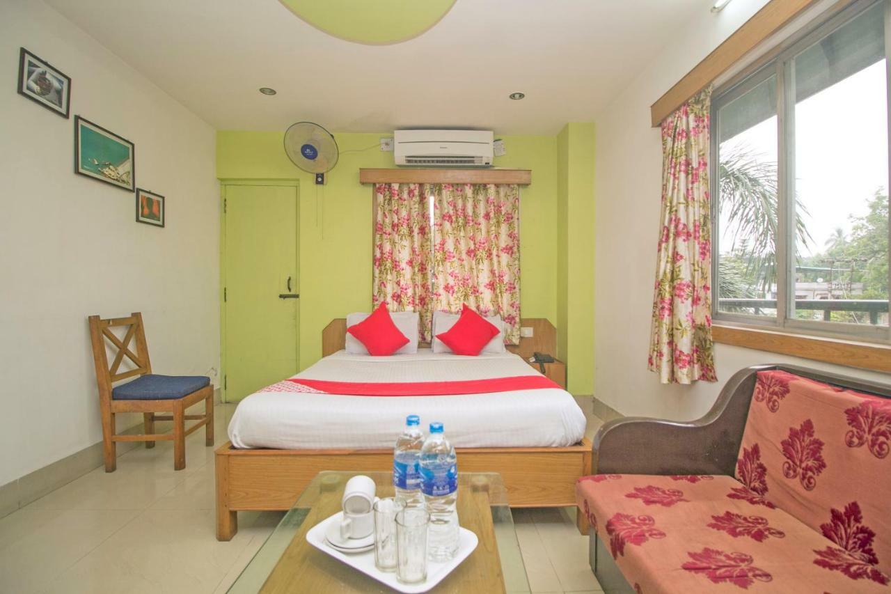 Hotel Nandanik Palace Falakata Экстерьер фото